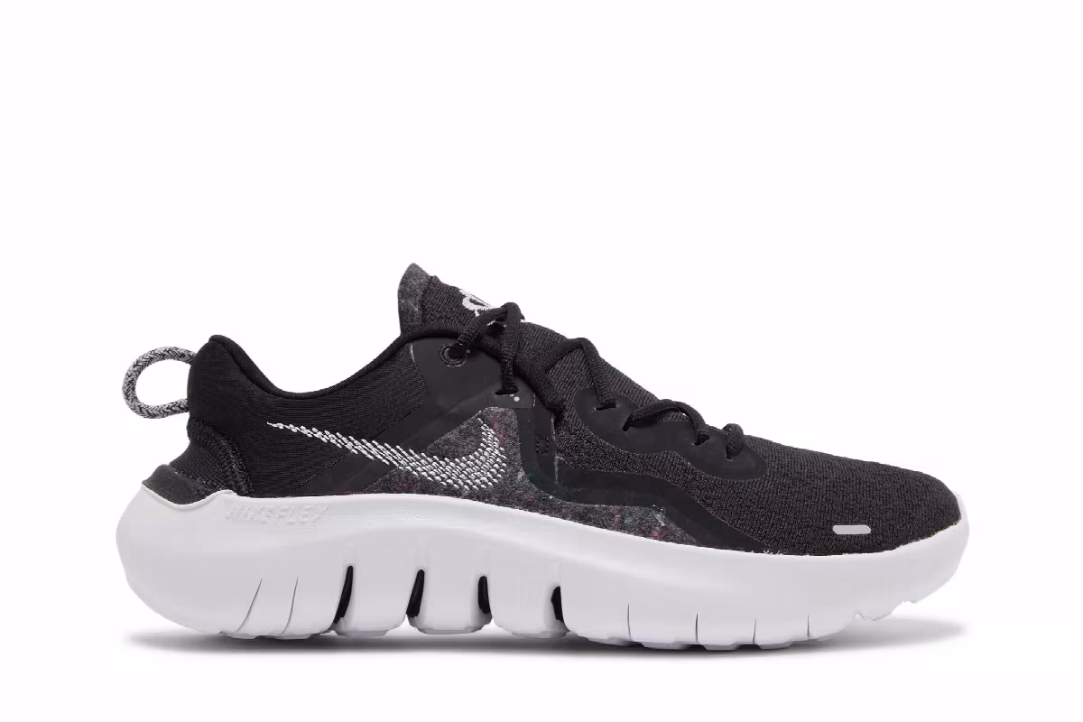 Nike Women's Flex Run 2021 Black Dark Smoke Grey, view 2