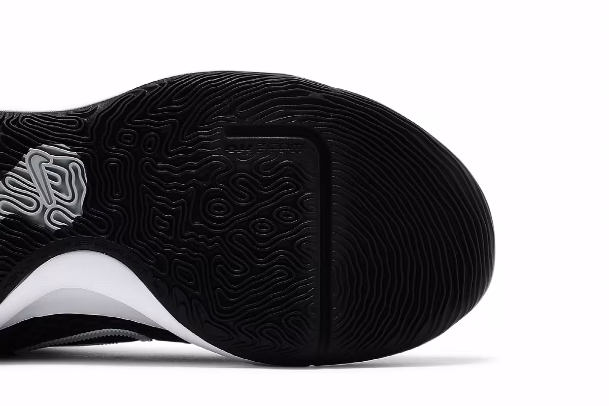 Nike KD Trey 5 IX Black White, view 6