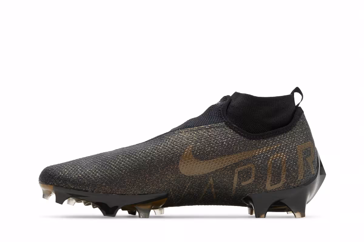 Nike Vapor Edge Pro Edge Black Metallic Gold, view 4