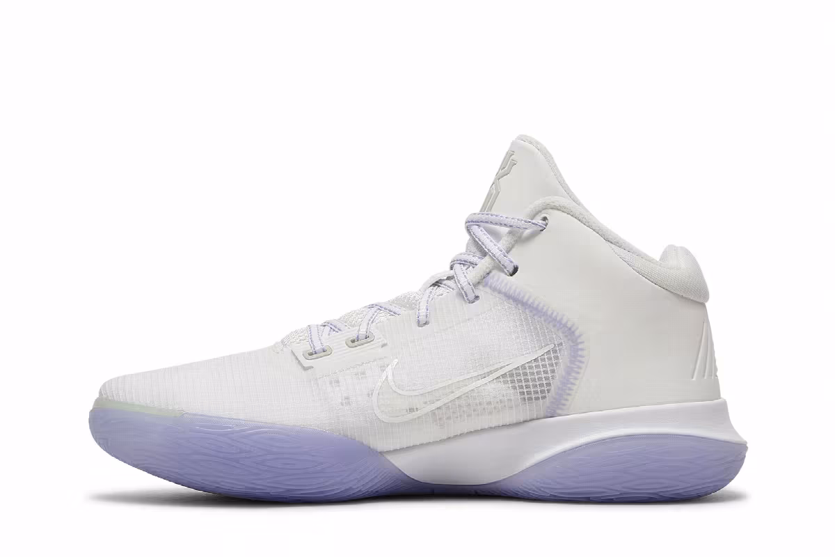 Nike Kyrie Flytrap 4 EP White Purple Pulse, view 4