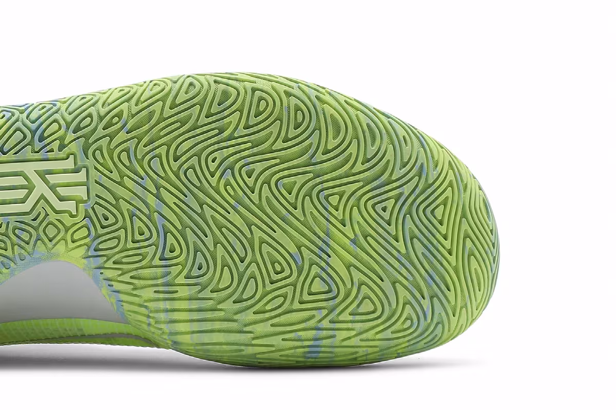 Nike Kyrie Flytrap 4 Barely Volt, view 6