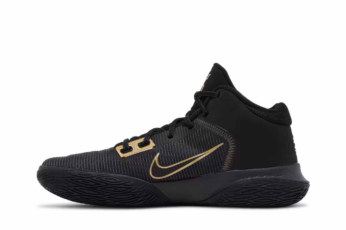 Nike Kyrie Flytrap 4 Black Metallic Gold, view 4