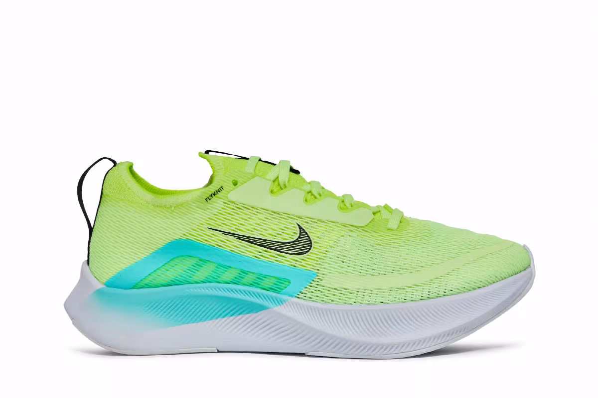 Nike Women's Zoom Fly 4 Fast Pack, view 2