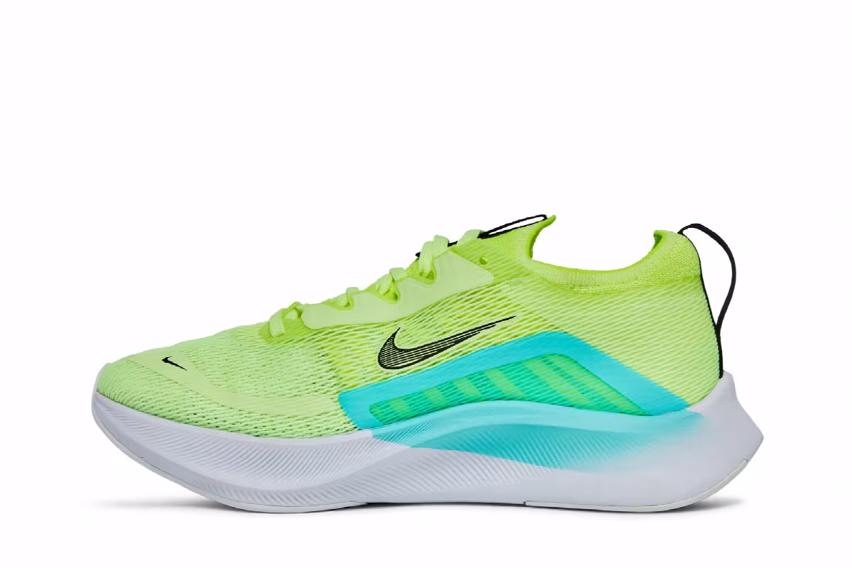 Nike Women's Zoom Fly 4 Fast Pack, view 4