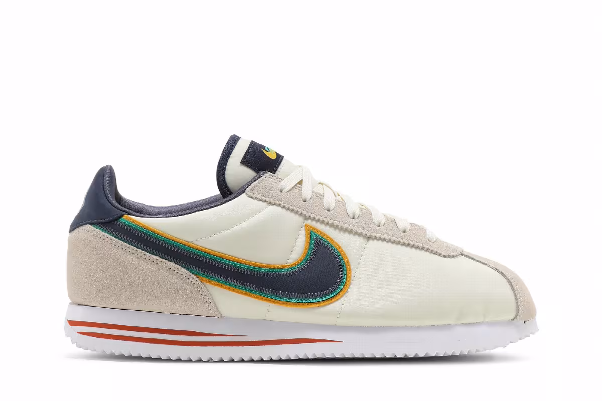 Nike Cortez Basic Premium Coconut Milk Thunder Blue, view 2