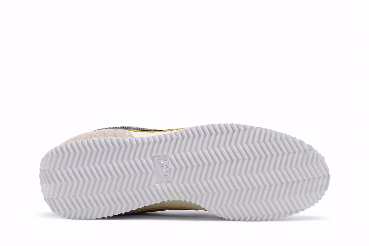 Nike Cortez Basic Premium Coconut Milk Thunder Blue, view 5