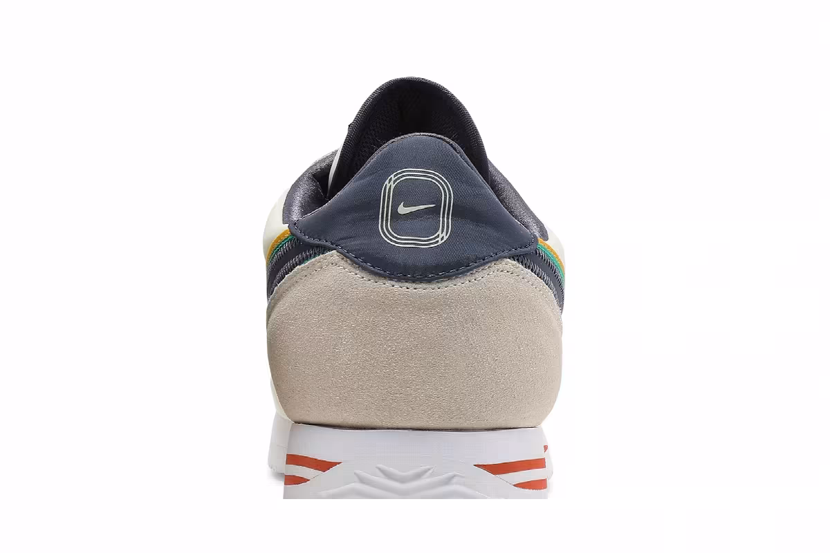 Nike Cortez Basic Premium Coconut Milk Thunder Blue, view 8