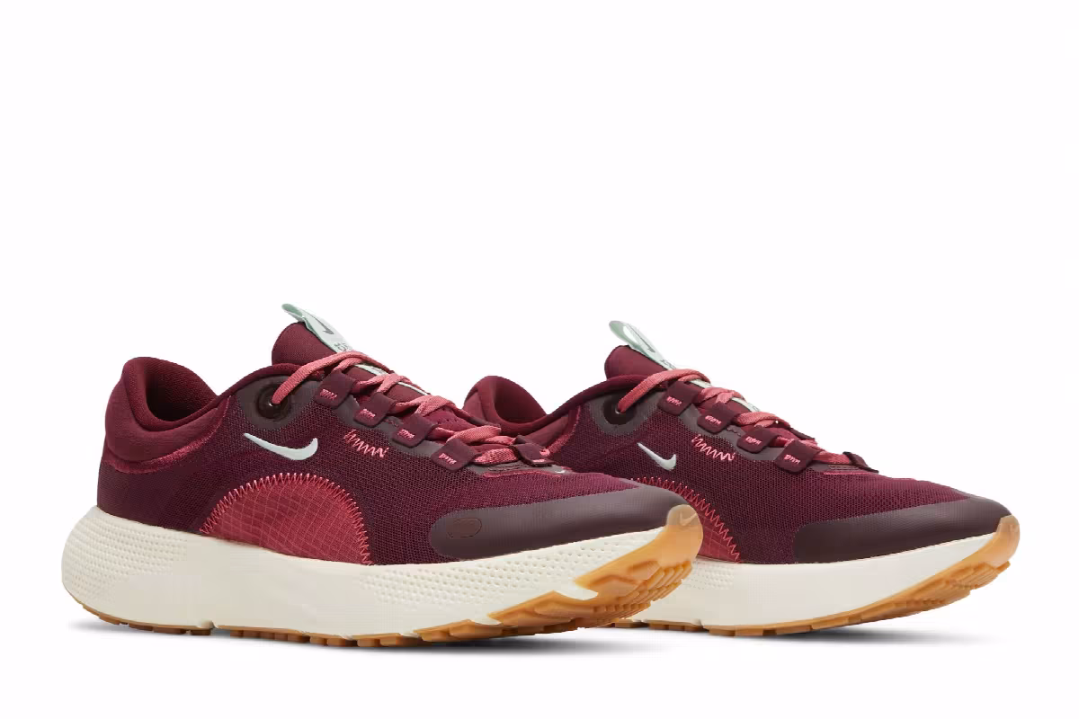 Nike Women's React Escape Run Dark Beetroot, view 9