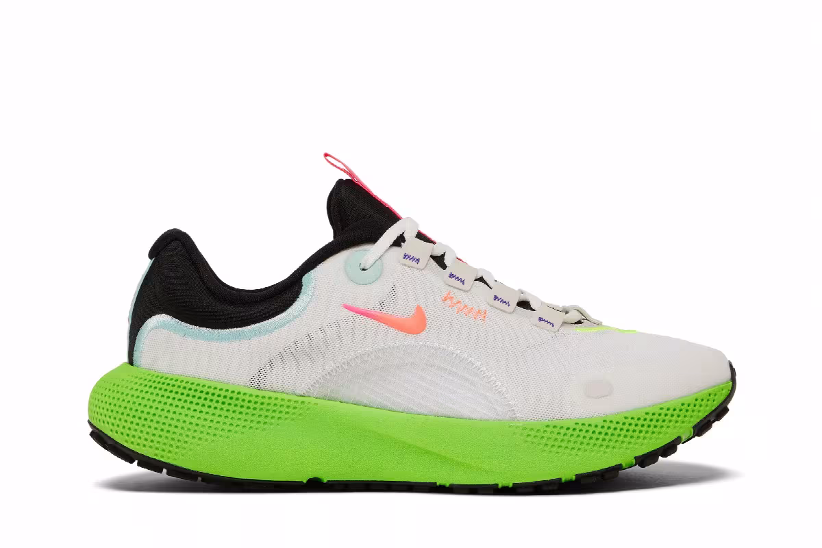 Nike Women's React Escape Run White Volt, view 2