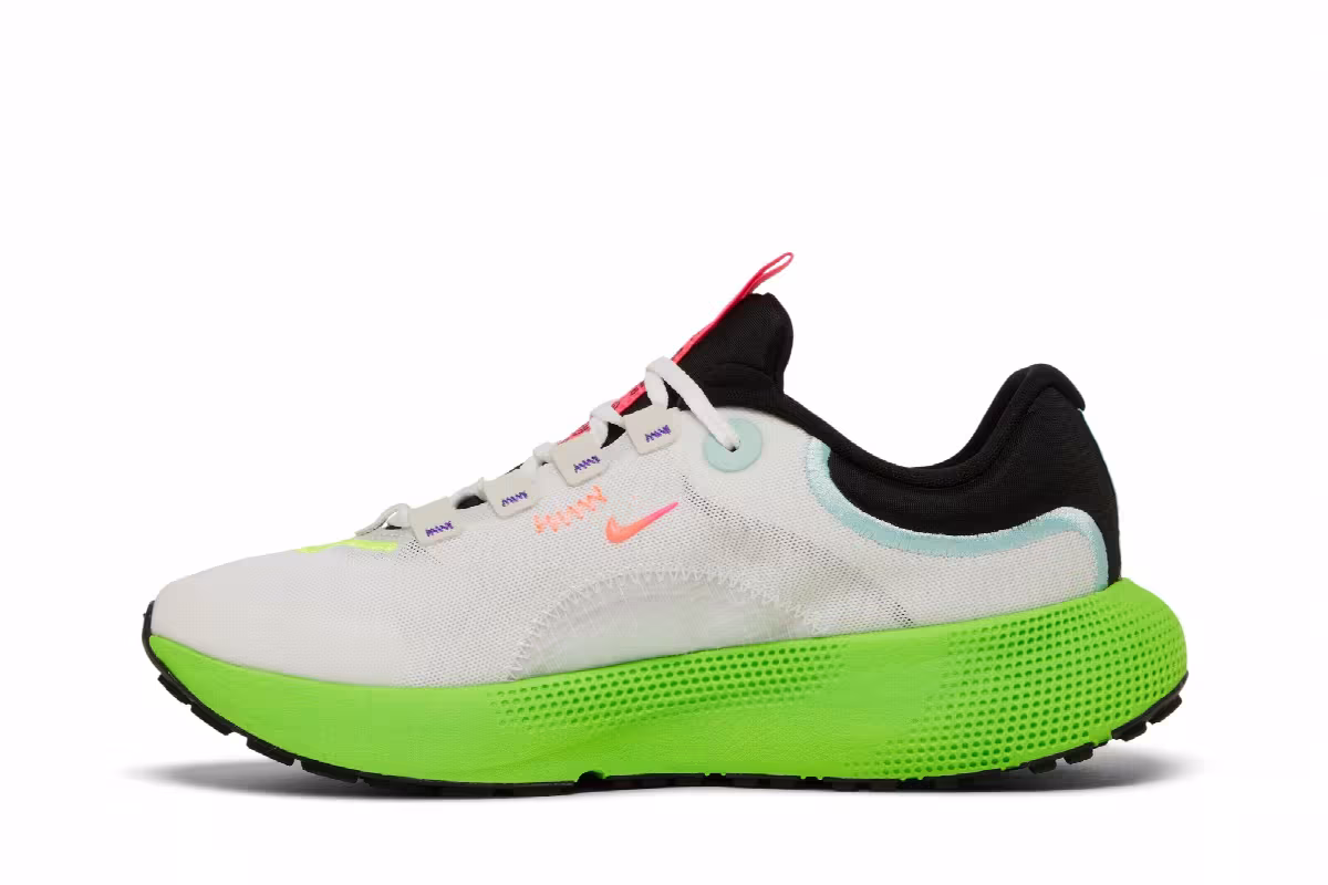 Nike Women's React Escape Run White Volt, view 4