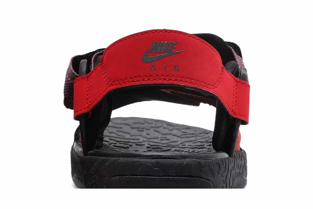 Nike ACG Air Deschutz + Redstone, view 8