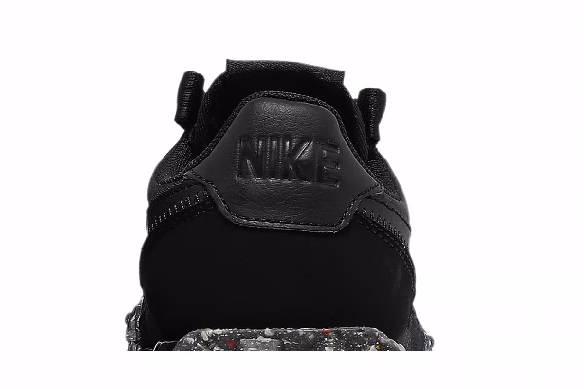 Nike Women's Waffle Racer Crater Black, view 8
