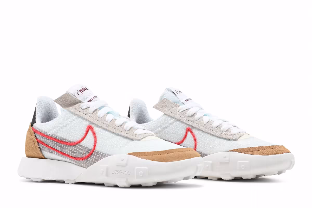 Nike Women's Waffle Racer 2X White Bright Crimson, view 9