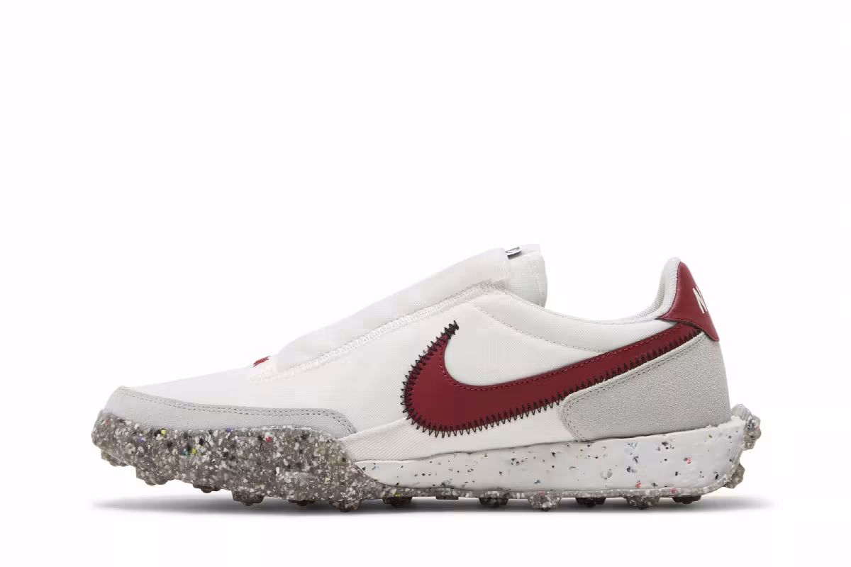 Nike Women's Waffle Racer Crater Summit White Team Red, view 4