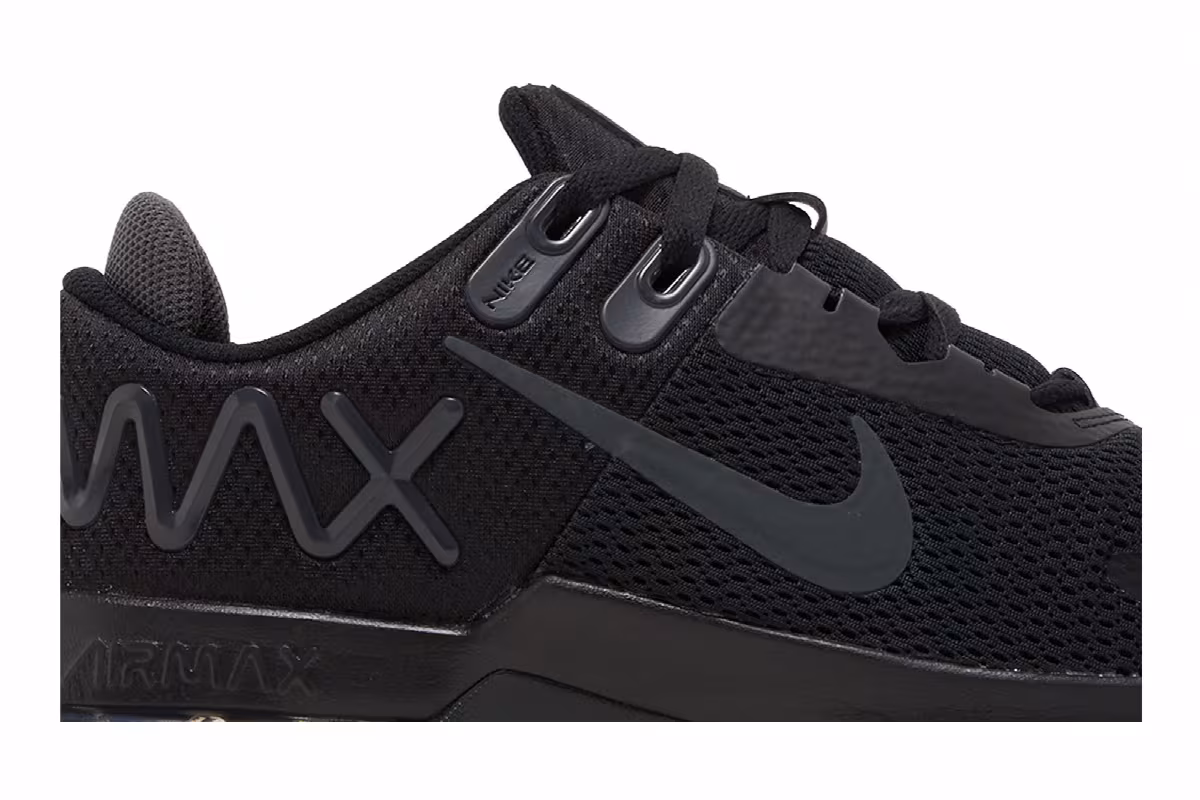 Nike Air Max Alpha Trainer 4 Black, view 3