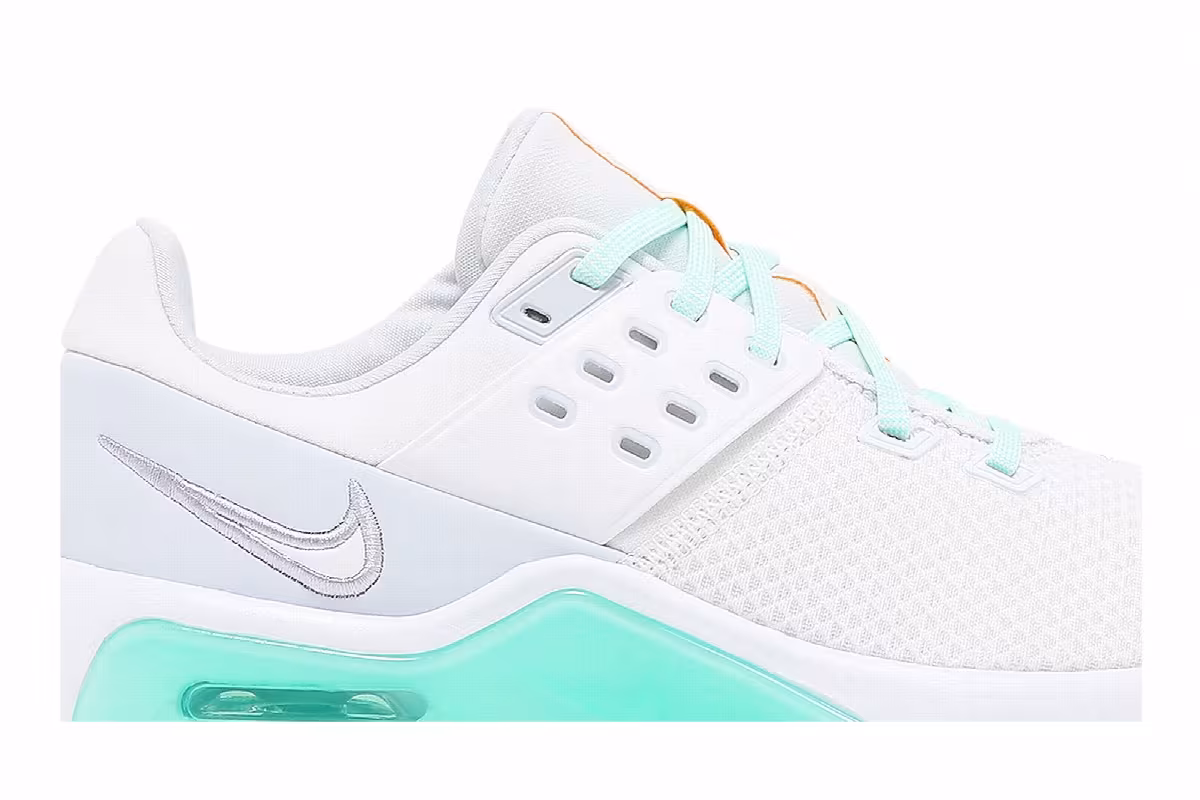 Nike Women's Air Max Bella TR 4 White Green Glow, view 3