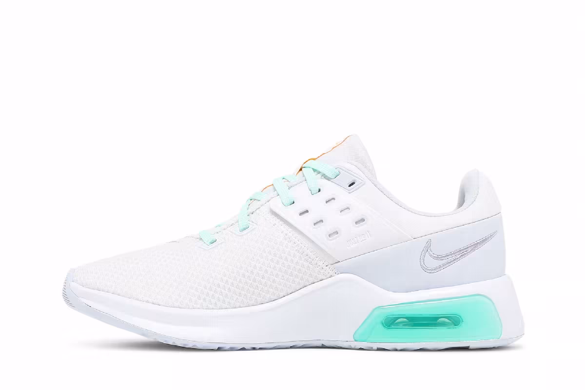 Nike Women's Air Max Bella TR 4 White Green Glow, view 4
