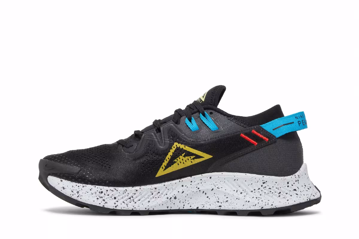 Nike Pegasus Trail 2 Black Dark Sulfur, view 4