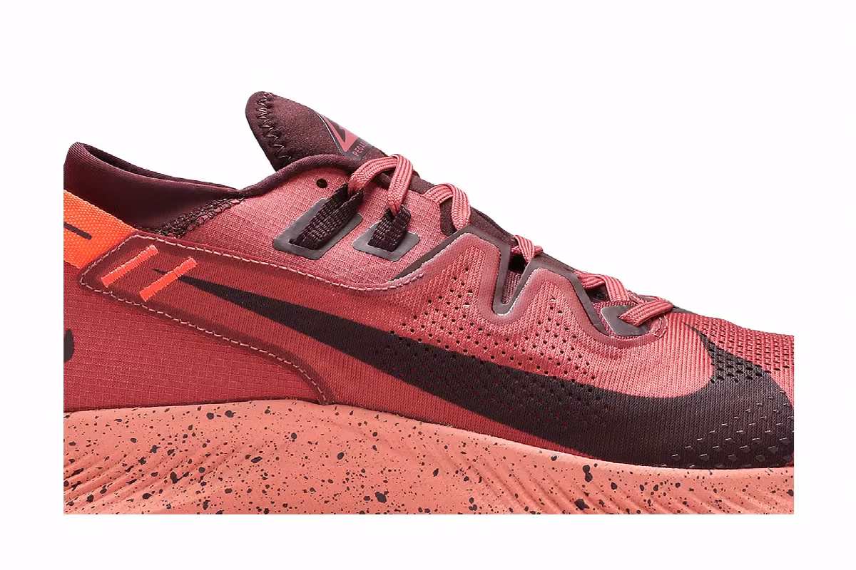 Nike Pegasus Trail 2 Canyon Rust, view 3