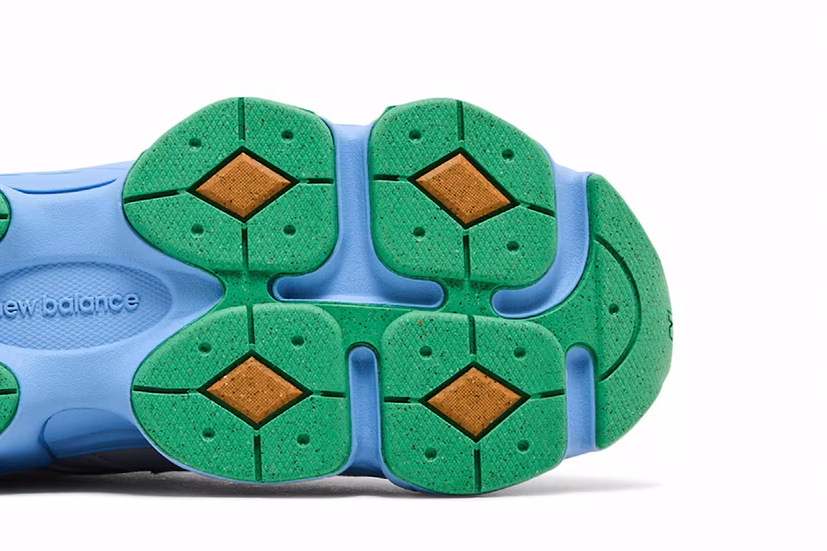 New Balance 9060 Big Kid Raincloud Electric Sky, view 6