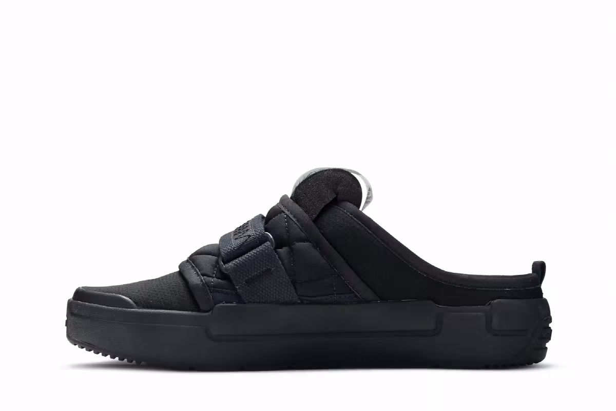 Nike Offline Slip-On Triple Black, view 4