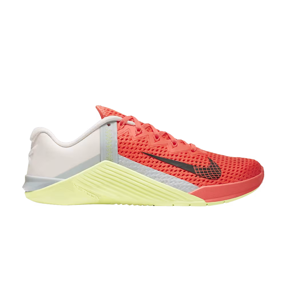 Nike Women's Metcon 6 Bright Mango Light Zitron