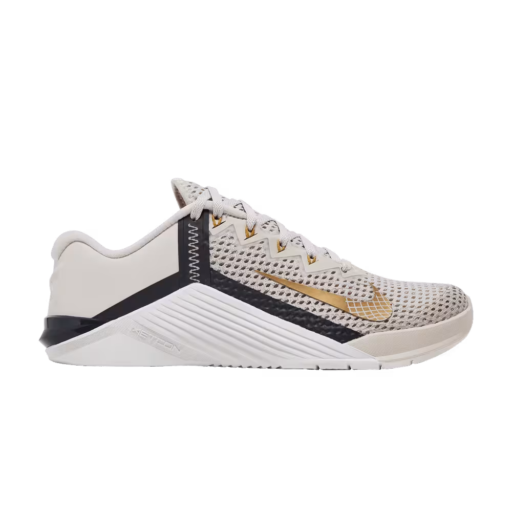 Nike Women's Metcon 6 Light Orewood Brown