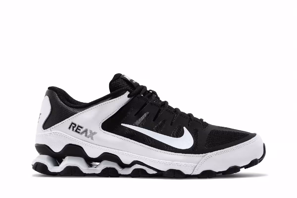 Nike Reax 8 TR Black White, view 2