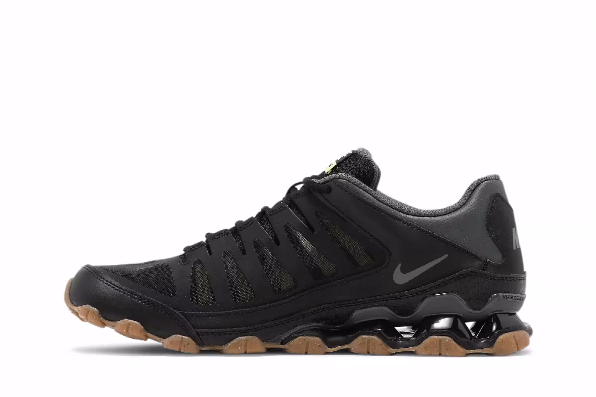 Nike Reax 8 TR Black Gum, view 4