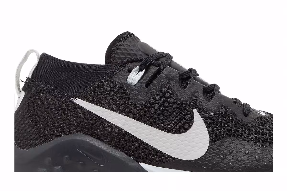 Nike Women's Wildhorse 7 Black Pure Platinum, view 3