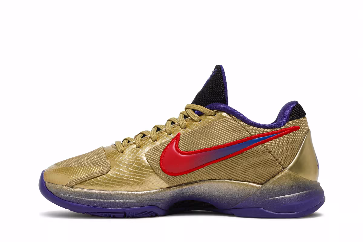Undefeated x Nike Zoom Kobe 5 Protro Hall Of Fame, view 4