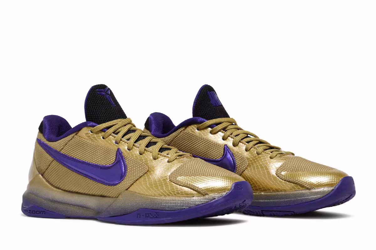 Undefeated x Nike Zoom Kobe 5 Protro Hall Of Fame, view 9