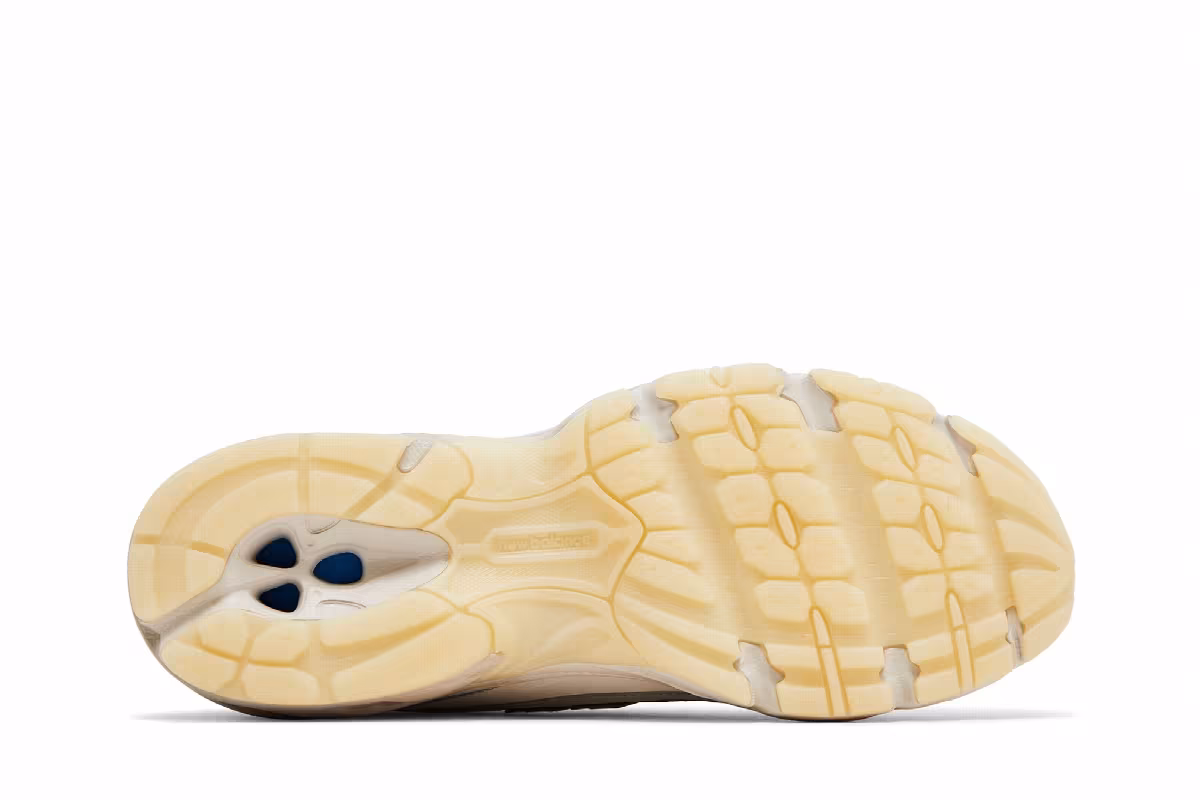 New Balance 740 Lunar New Year, view 5