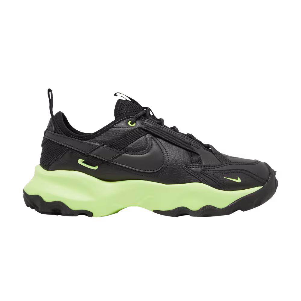 Nike Women's TC 7900 Black Ghost Green