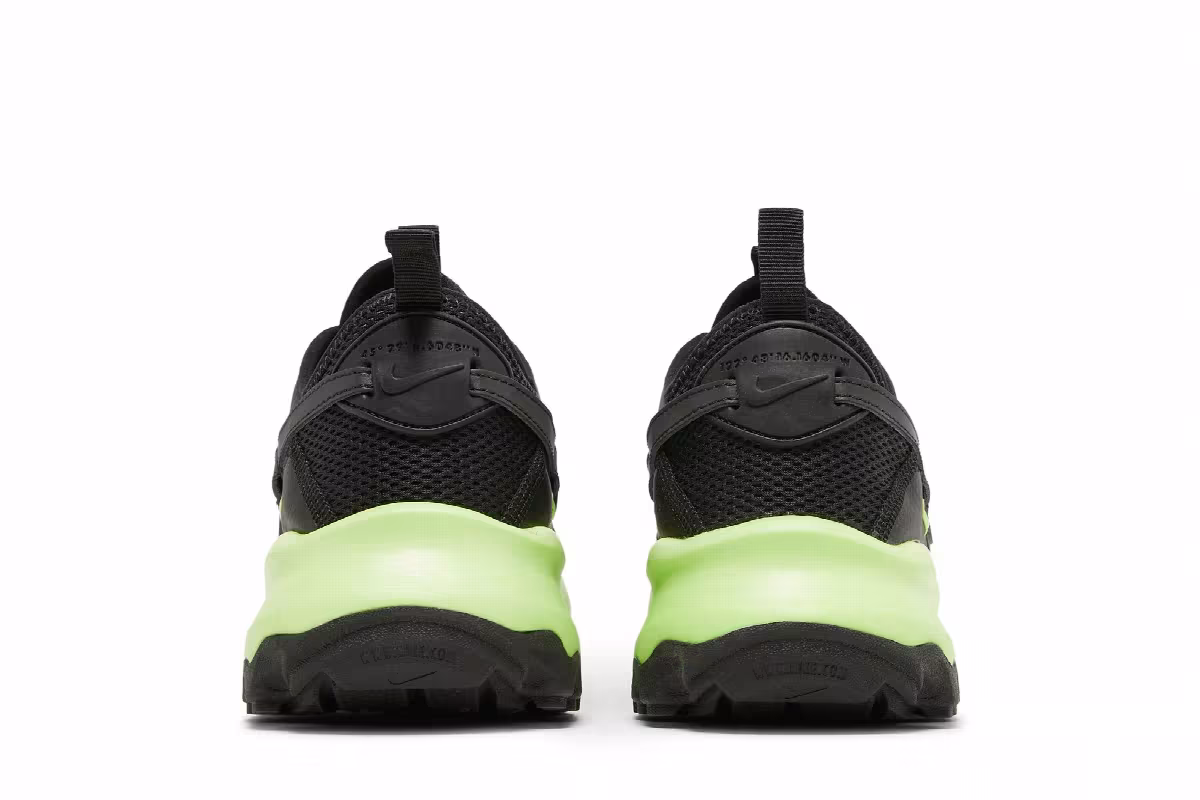 Nike Women's TC 7900 Black Ghost Green, view 7