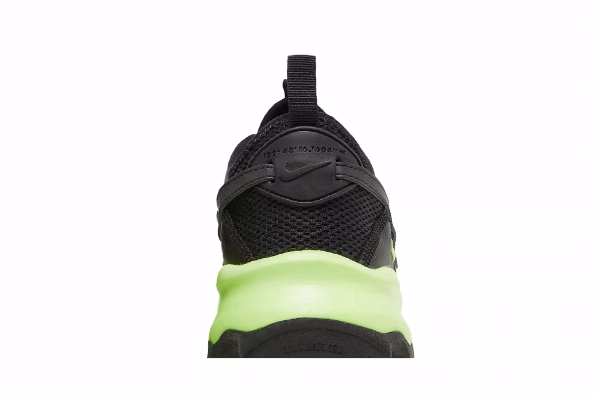 Nike Women's TC 7900 Black Ghost Green, view 8