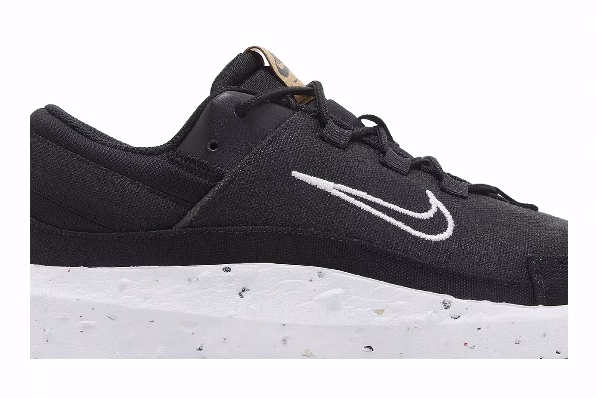 Nike Women's Crater Remixa Black White, view 3