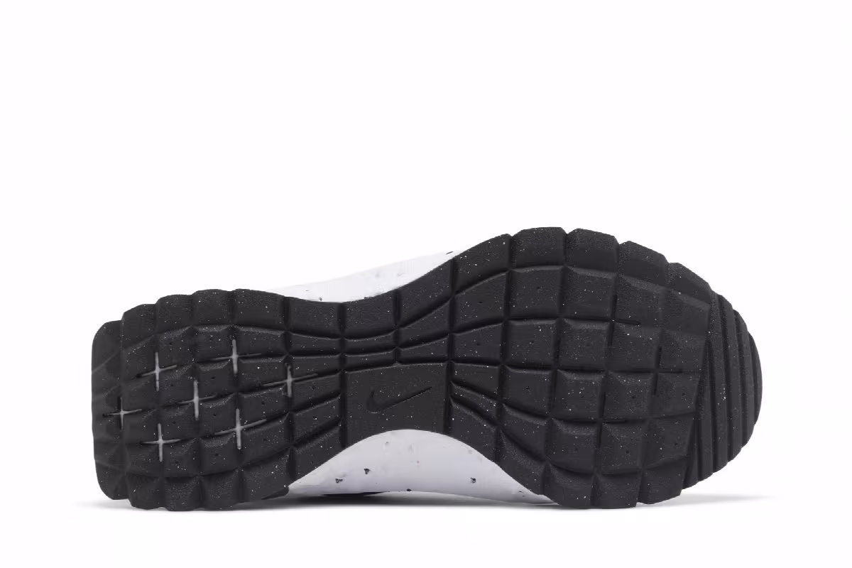 Nike Women's Crater Remixa Black White, view 5