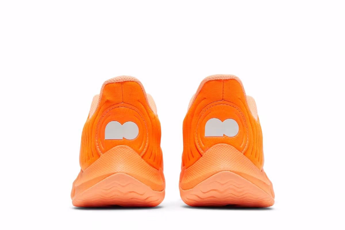 Naomi Osaka x Women's NikeCourt Air Zoom GP Turbo Total Orange, view 7