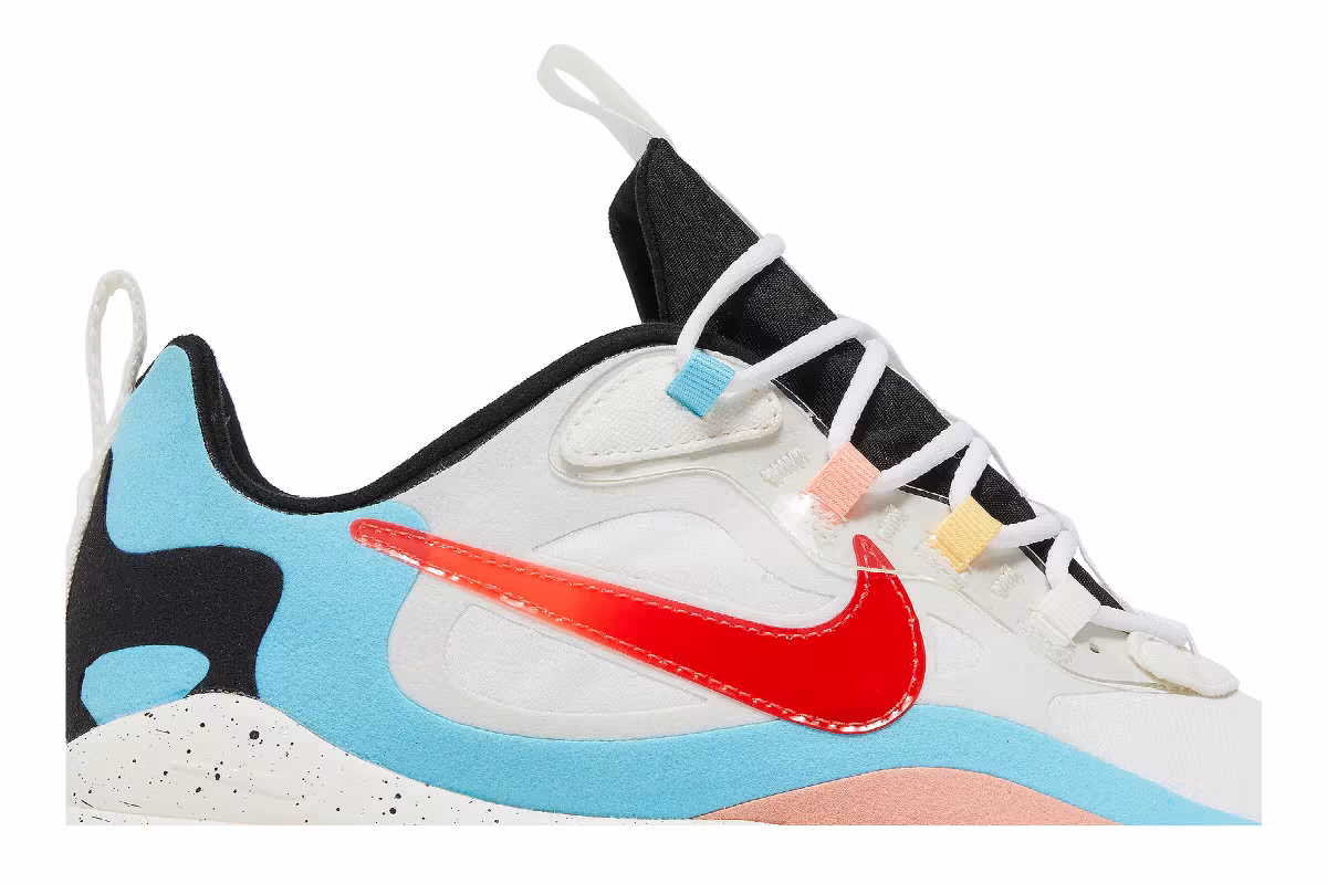 Nike Air Max 270 React The Future Is In The Air, view 3