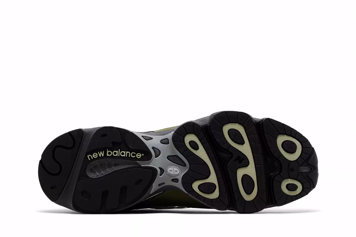 New Balance 1000 Dark Olivine, view 5