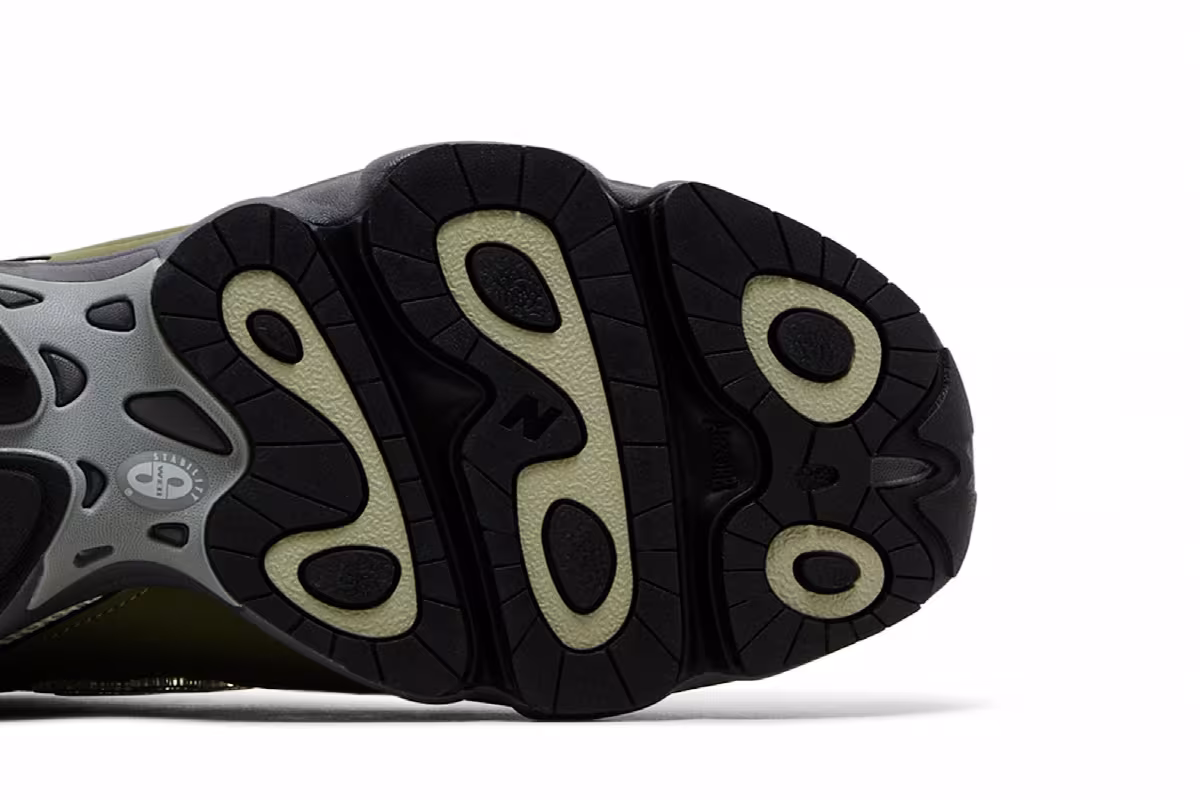 New Balance 1000 Dark Olivine, view 6