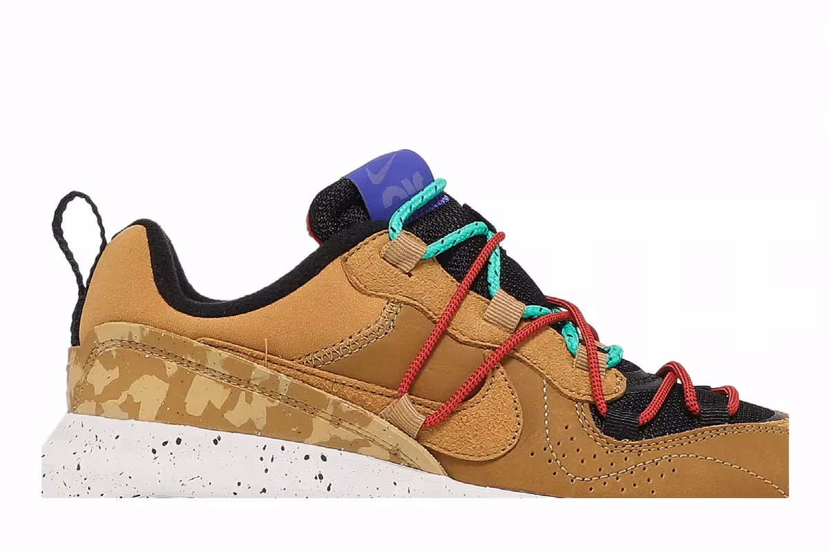 Nike Women's Air Max Viva Wheat, view 3