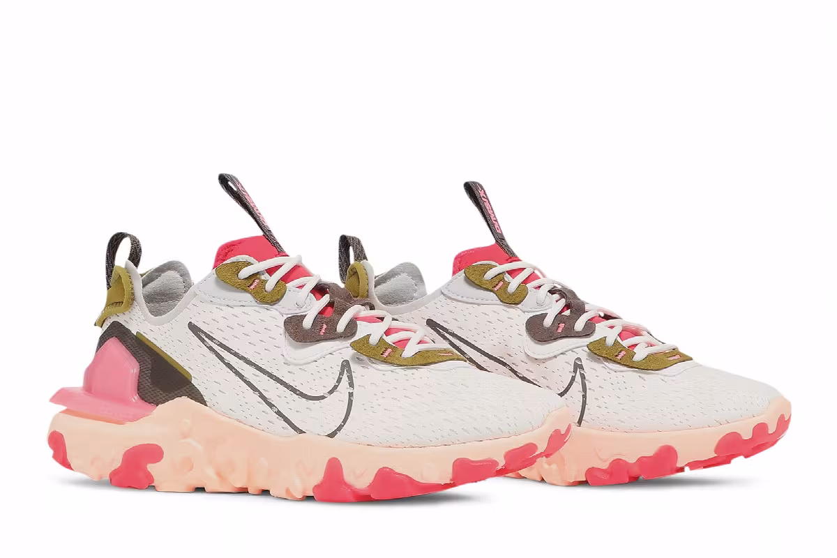 Nike Women's React Vision White Siren Red, view 9