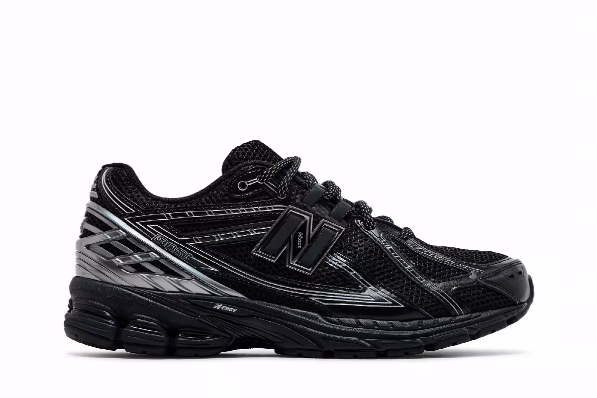 New Balance 1906R Black Silver, view 2