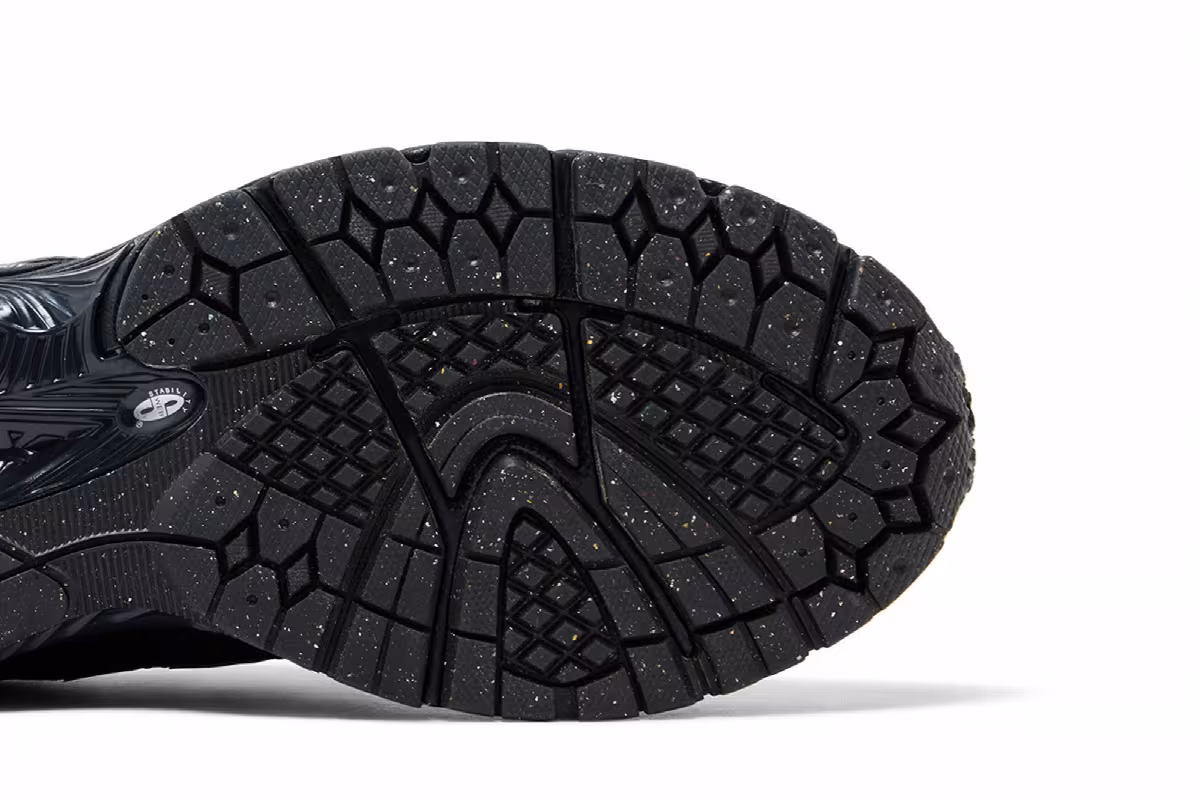 New Balance 1906R No Sew Pack - Black, view 6
