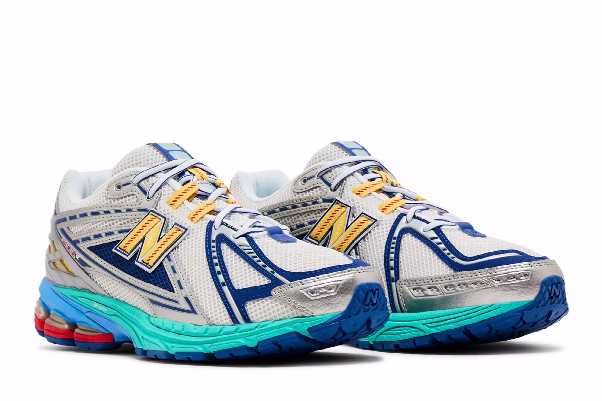 New Balance 1906R Moon Sign, view 9