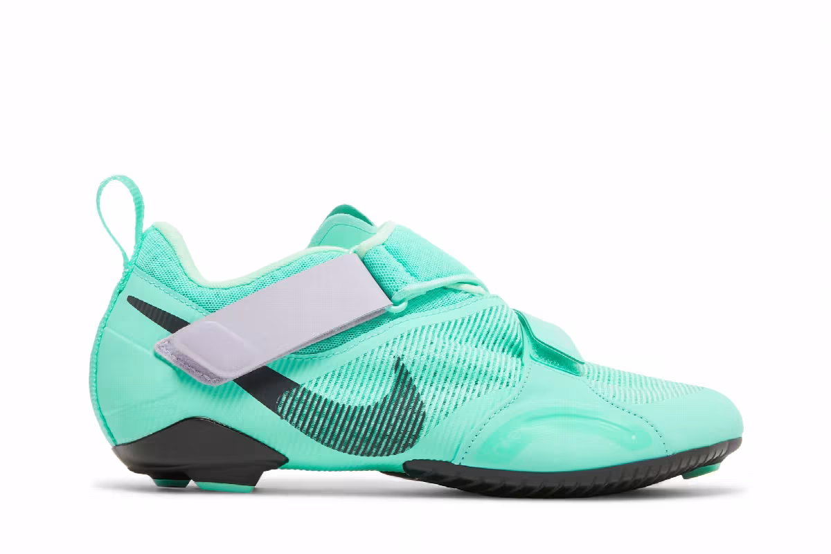 Nike Women's SuperRep Cycle Green Glow, view 2