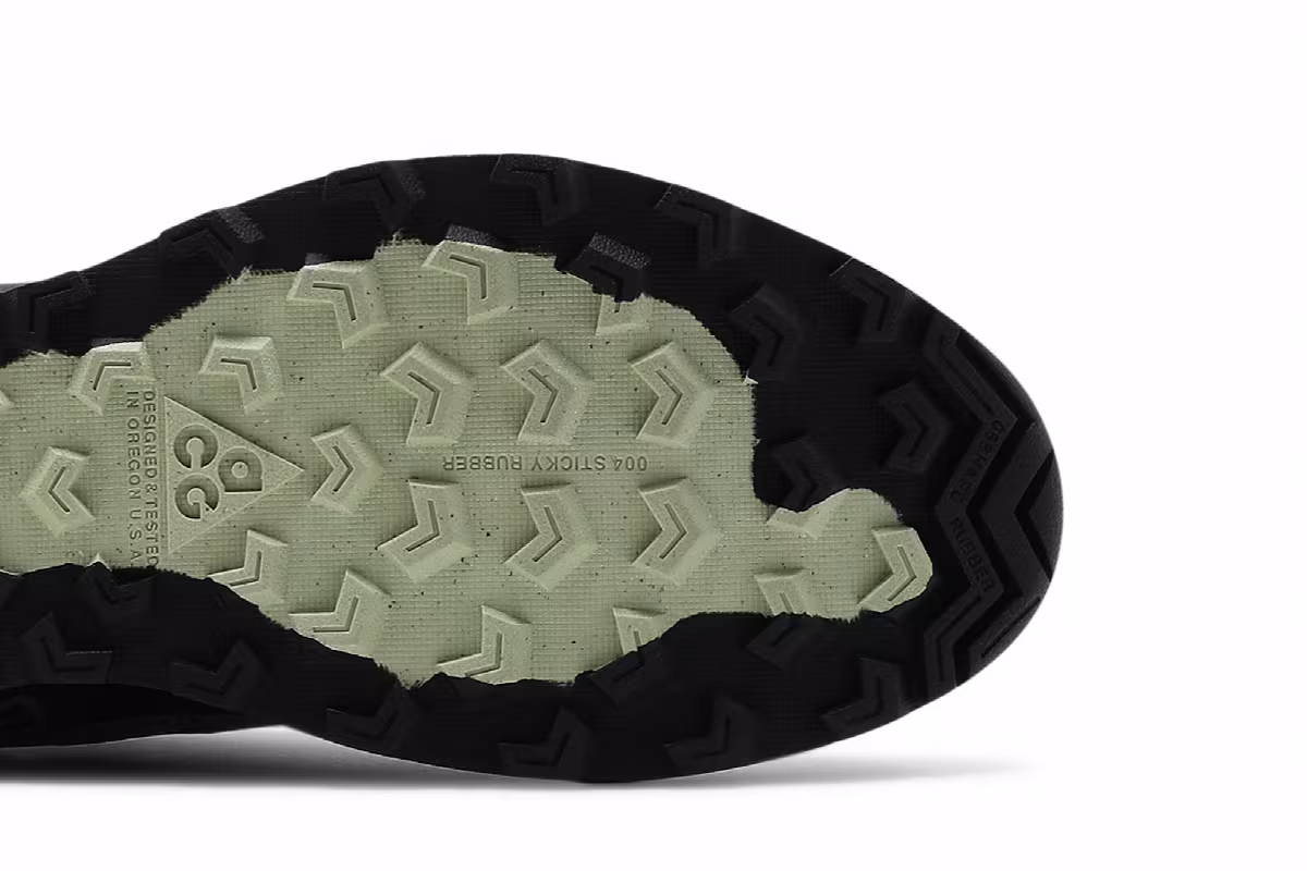Nike ACG Air Nasu Gore-Tex Clay Green, view 6