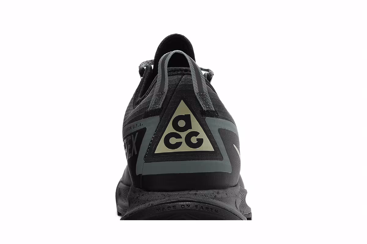 Nike ACG Air Nasu Gore-Tex Clay Green, view 8